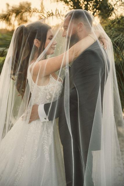 Timur & Leilani, photo 27